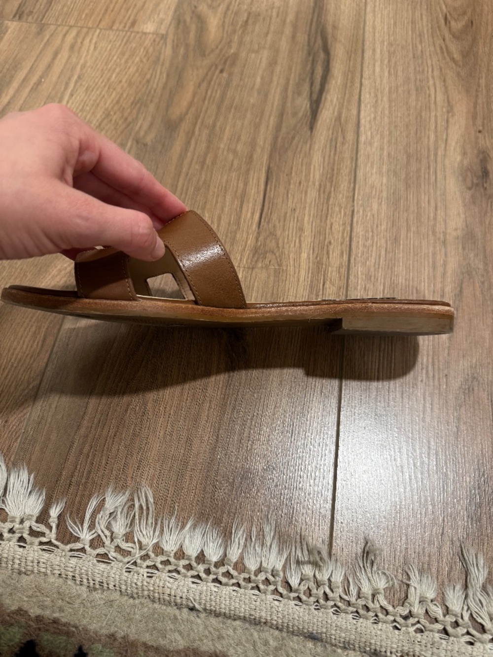 HADYN COGNAC LEATHER - Picture 8 of 8